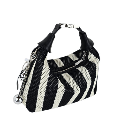 Petit Sac à Main Noir et Blanc avec Pendentif Argenté